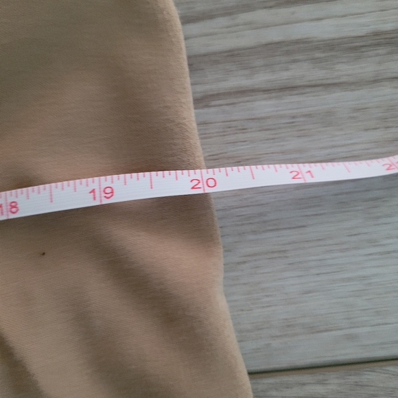 Michael Kors Light Brown Tan Straight Leg Pants Size 8 - Picture 9 of 12